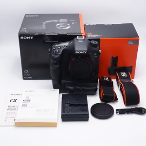 SONY 中古 α77II ボディ+VG-C77AMバッテリーグリップ 3026903 Cランク