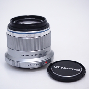 OLYMPUS 中古 M.ZUIKO DIGITAL 45mm F1.8  ABM242750 Cランク